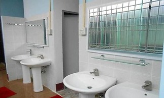 Lucky Backpacker Hostel