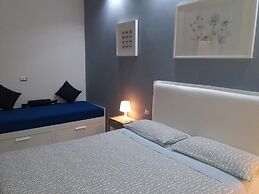 Gloria Vatican Bijou