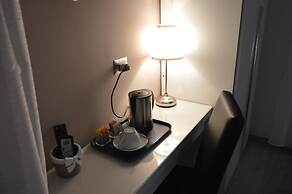 Gloria Vatican Bijou