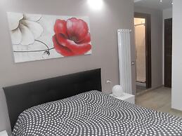 Gloria Vatican Bijou