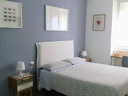 Gloria Vatican Bijou