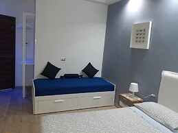 Gloria Vatican Bijou