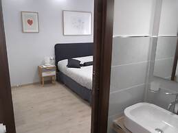 Gloria Vatican Bijou