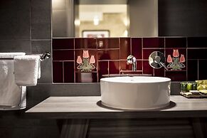 Criterion Hotel Sale