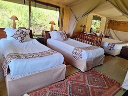 Entumoto Safari Camp