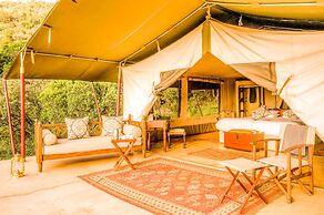 Entumoto Safari Camp