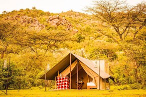 Entumoto Safari Camp