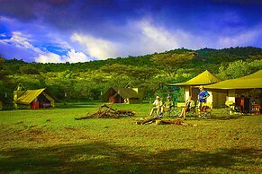Entumoto Safari Camp