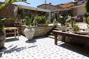 Selin Hotel