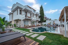Bugra Alacati - Adults Only