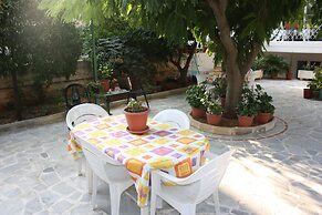 Veggie Garden Athens B&B