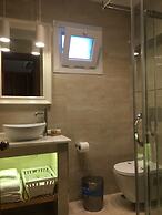 Agva Piccolo Mondo Hotel - Adults Only