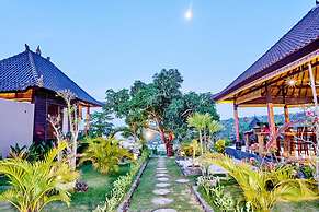 Sunrise Ocean Hut's Lembongan