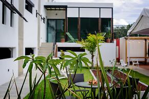 Maria Ines Hotel Suite