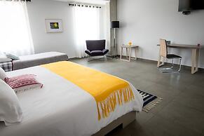 Maria Ines Hotel Suite