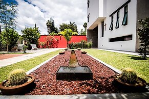 Maria Ines Hotel Suite