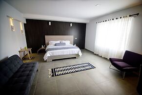 Maria Ines Hotel Suite