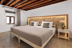 Lindos Citrin Suites