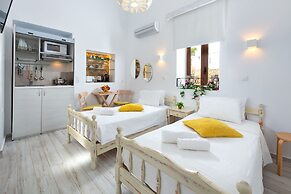 Lindos Citrin Suites