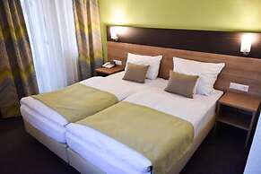 Martins Klause Airport Messe Hotel