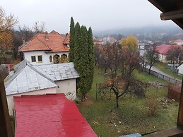 Pensiunea Agroturistica Piscul Soarelui