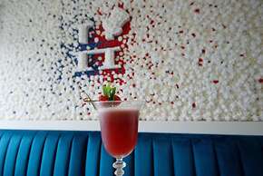 Hyde Hotel (Formerly The Forster Court Hotel)