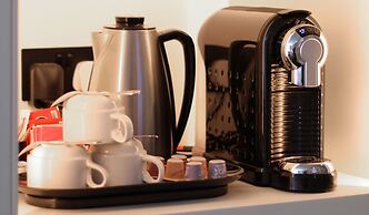 Hyde Hotel (Formerly The Forster Court Hotel)