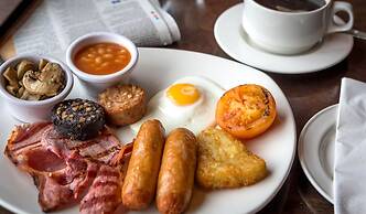 Hyde Hotel (Formerly The Forster Court Hotel)