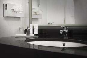 Hyde Hotel (Formerly The Forster Court Hotel)