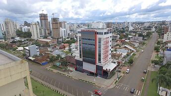 Holiday & Business Hotel - Ao lado do Centro de Eventos e Arena Conda