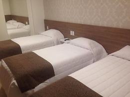 Holiday & Business Hotel - Ao lado do Centro de Eventos e Arena Conda