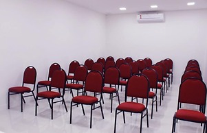 Holiday & Business Hotel - Ao lado do Centro de Eventos e Arena Conda