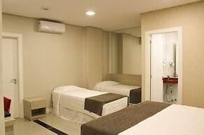 Holiday & Business Hotel - Ao lado do Centro de Eventos e Arena Conda