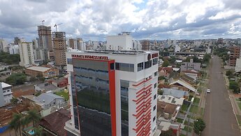 Holiday & Business Hotel - Ao lado do Centro de Eventos e Arena Conda