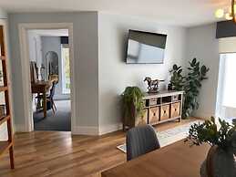 Streamside Apartments