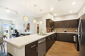 Global Luxury Suites in Menlo Park