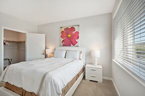 Global Luxury Suites in Menlo Park