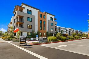 Global Luxury Suites in Menlo Park