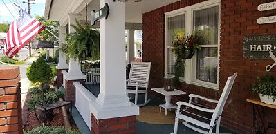 Maria's Garden and Inn