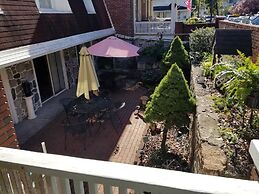 Maria's Garden and Inn