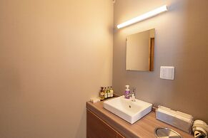 Nozawaonsen Azegamikan