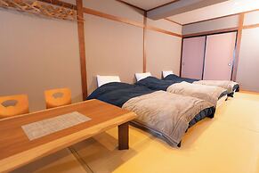 Nozawaonsen Azegamikan