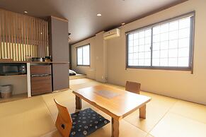 Nozawaonsen Azegamikan