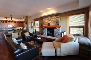 Carmel Beach Private Lodges