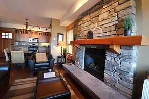 Carmel Beach Private Lodges