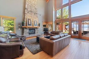 Carmel Beach Private Lodges