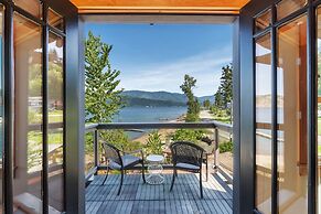 Carmel Beach Private Lodges