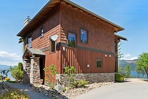 Carmel Beach Private Lodges