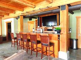 Carmel Beach Private Lodges