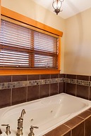 Carmel Beach Private Lodges